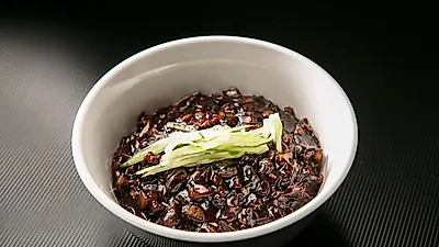 [다이어트 식단] 칼로리 걱정 없는 이연복 셰프의 '곤약짜장면 만들기' 레시피