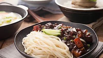 家で作る「手作りジャジャン麺」レシピ