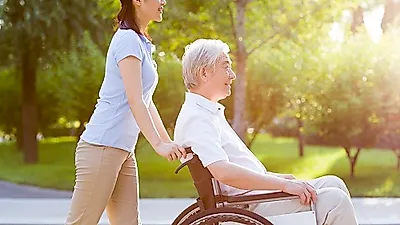 요양보호사 관련 요양병원관리사 자격증 교육과정 무료수강 이벤트 눈길