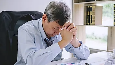 남성호르몬의 감소로   드러나는  남성갱년기 증상…갱년기증상을 완화하는 음식은?