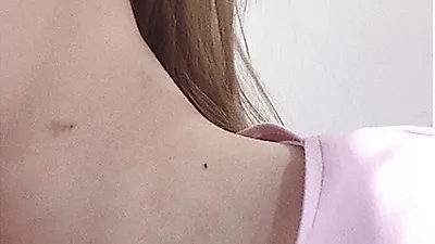 아이돌 저격수 한서희 나이? 최근 정다은 '키스마크' 공개해  네티즌 '화들짝'