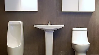 변기 막혔을 때  뚫는 방법 있을까?…  자잘한 것들 이용해서  극복하는 tip
