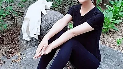 윤송아 누구? 근황보니…또렷한 이목구비+인형 미모