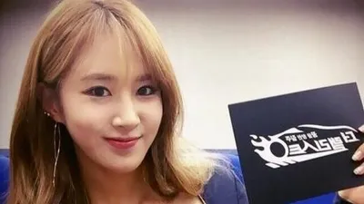 피고인 권유리, 지퍼 달린 독특한 블랙 드레스 입고 몸매 자랑 '이럴 수가'