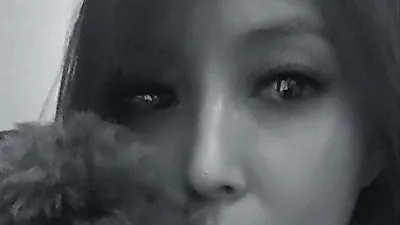 보아, 반려견과 얼굴 맞대고 굴욕없는 미모 과시