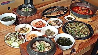 제주도 성산일출봉 맛집 '종달수다뜰' 갈치조림, 전복돌솥밥 등 제주 향토음식 제공!