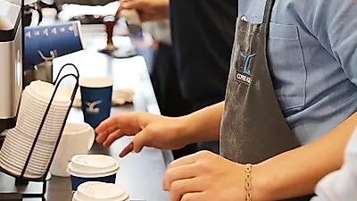 치열한 '카페 전쟁' 제품의 질은 높이고 가격은 그대로