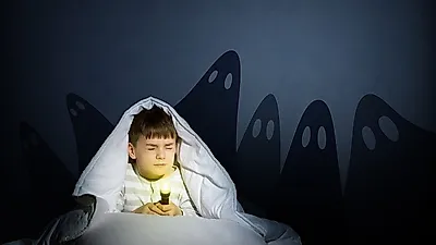 한밤 중 악몽꾸는 아이...왜?, 자녀의 야경증 원인 및 예방책