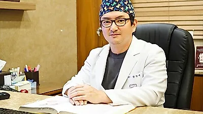 깊은팔자주름, 팔자주름수술 고민이라면... 얼굴리프팅 시술이 도움될 수 있어