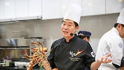 한호전 호텔조리학과 이연복 교수, 칠리랍스터 강의 인기
