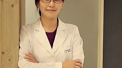 손발에 갑자기 나타난 물집 한포진. 면역력치료가 중요
