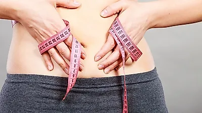 [홈트레이닝] 다가올 휴가, 10분 만에 하는 '여자 복근 운동법'