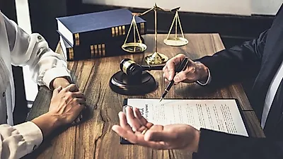 부동산법률상담 비롯해 이혼법률상담 및 노무사법률상담 등   부담없이 무료법률자문 이용가능해 … 머리 아픈 법률 고충, '무료법률상담'로 해결!