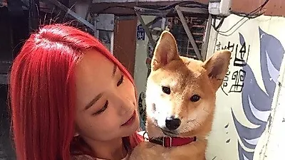 EXID 솔지, 애정 가득 눈빛 발산 "깍꿍"