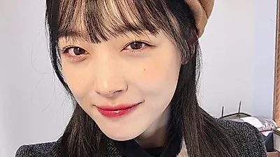[스타☆톡]설리 진리상점으로 핫하더니 설리‧딘 '하루살이' 피처링 논란까지? 설리 떴다 하면 화제