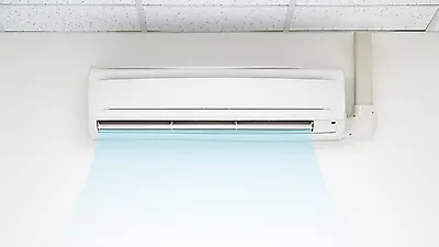 무더위가 기승을 부리는 여름철, 매일 가동하는 '에어컨 필터 청소하는 법'