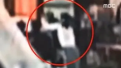 흐엉, 수면 위에 오르는 지난 행적들...韓들락날락