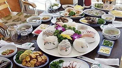 오이도 맛집 '우정횟집' 자체 선박으로 당일 싱싱한 해산물 직접 제공