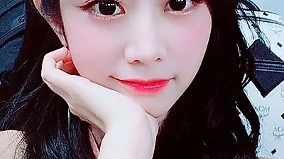 실검 뜬 러블리즈 서지수, '심쿵' 여친짤에 난리난 삼촌팬들