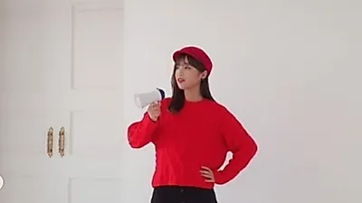 먹방 유튜버 쯔양, 인형 같은 비율에 `헉` 살 진짜 안찌나?
