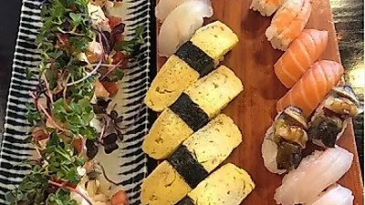 쉐프가 운영하는 퀄리티 높은 초밥으로 이태원맛집으로 알려진 '초승달청춘초밥'