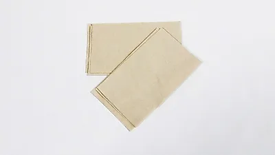 [물티슈 활용법] 옷에 묻은 얼룩,  만능세제 있으면  깔끔하게 사라져…  만물상 물티슈와  얼룩지우개 만드는 방법
