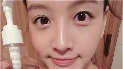 레인보우 재경, 민낯마저 완벽한 그녀