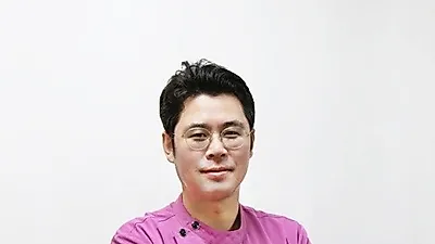 [인터뷰] "숨을 잘 쉴 수 있는 교정을 들어보셨나요?"