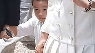 [스타☆톡]'눈매가 아빠' 이병헌♥이민정 아들, 우여곡절 많았던 이민정 이병헌의 러브스토리 화제