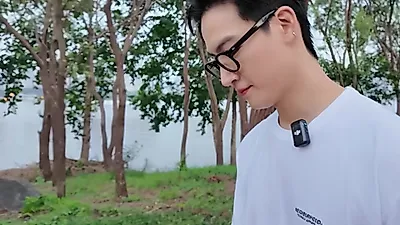JB de GOT7 responde preguntas de sus fans mientras pasea por el río Han... "Pesqué un bass en un punto de pesca"