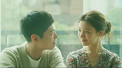박보검의 애절한 사랑 받은 '그녀' 고윤정, '태양의 후예' 이응복PD 신작 주연 발탁되며 '차세대 여배우' 입증