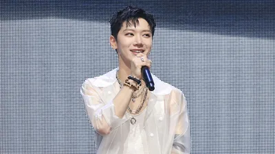 Ten entra en 'Solo Nara' con un flirteo directo... Su encanto inesperado explota