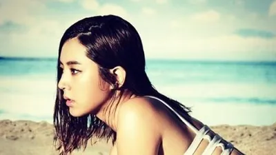 아는형님 한채아, 아찔 볼륨 수영복 자태 '이 정도로 뛰어 날 줄이야'