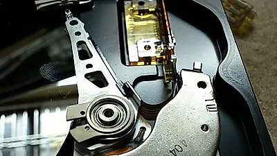 데이터복구 전문업체 '예스컴' 외장하드, USB 메모리, SD카드 복구 등 이동식 저장장치 서비스 지원