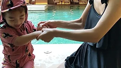 '트랩' 서영희, 붕어빵 딸 미모 눈길...남편 직업, 올해 나이 몇이길래?