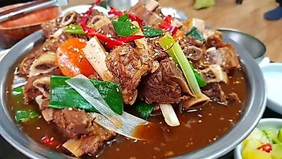 진주맛집 안의갈비탕서 느끼하지 않은 갈비탕과 갈비찜으로 한끼 식사 가능해
