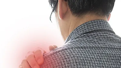 자연치유 안되는 어깨통증 '회전근개파열', 증상에서 탈출하려면 어떻게 해야?