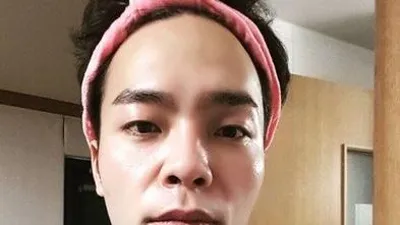 최파타 김지수, 토끼 머리띠에 깔깔이 입고 인증샷?..."물광피부"
