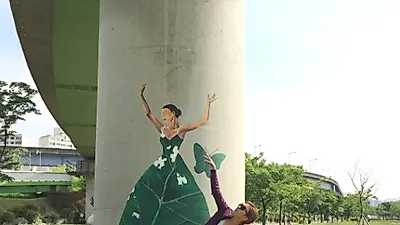 루나 반려견과 평화로운 일상