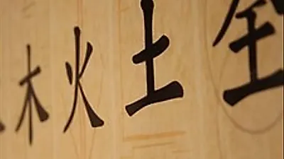 영어를 잘 못한다면  HSK·JLPT를 공부해보자…  처음 공부해도 가능한  높은 점수 받기