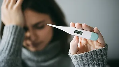 옆구리 '콕콕' 쑤시는 '신우신염', 원인 및 증상·치료...예방은 어떻게?