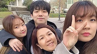 '두번째 서른' 이성미 근황, 아들+딸과 "행복한 시간".. 방송 후에도 미혼모, 이혼사유, 나이 관심 여전