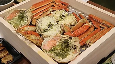 강원도 최대규모의 유통망을 자랑하여 믿음이 가는'신대게나라' 싱싱한 대게를 즐길 수 있는 강릉맛집