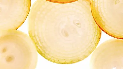 '양파' 쓰임새만큼 효능 다양, 백종원 양파 볶음 '양파 카라멜라이징' 양파 덮밥 등 어떤 요리에도 찰떡... 양파장아찌만들기와 양파즙 양파 보관방법
