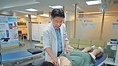 어깨에 심한 통증이 발생한다면 근막통증증후군 의심해야.