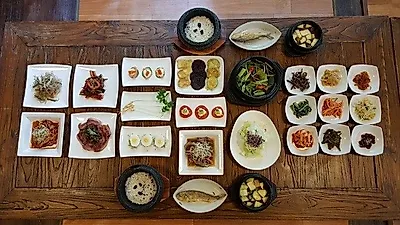 안성 맛집 '메밀꽃바다', "정성 가득한 한정식, 변치않는 한식의 맛 제공할 것"