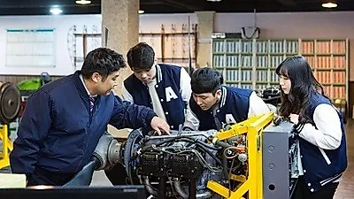미래 직종 항공정비사 배출 교육기관, 한국에어텍항공직업전문학교
