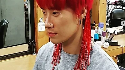 [스타☆톡] 산이,  소속사 계약 종료에..'산이도 피해자 아닌가?' 젠더+여혐 논란↑