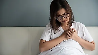 별 것도 아닌데 나타나는 가슴두근거림, '심근경색' 의심해야...초기증상부터 검사까지
