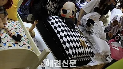 역대 최대 방문객의 리빙디자인페어 현장, 애견업체도 북적북적